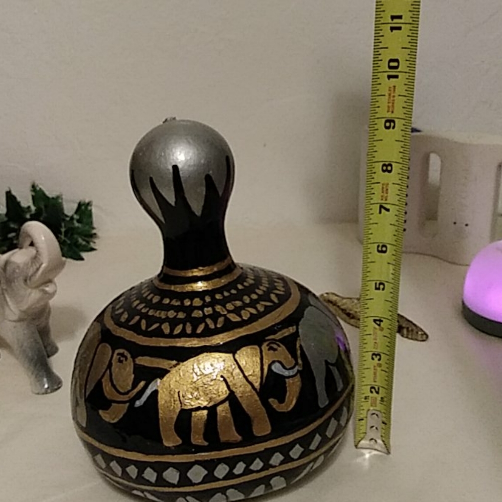 African Elephants Gourd Decorations - Picture 7 of 7